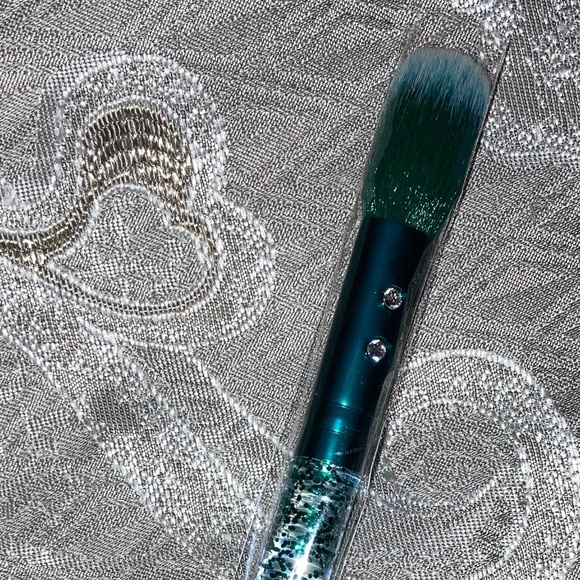 slmissglam p40 round blusher brush